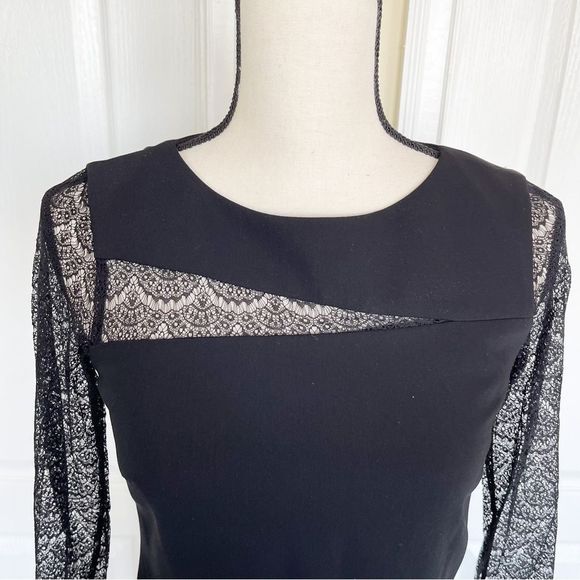 Giani Bini Size 0 Black Evening Dress with French Angle Cut Delicate Lacy Detail - Picture 3 of 13